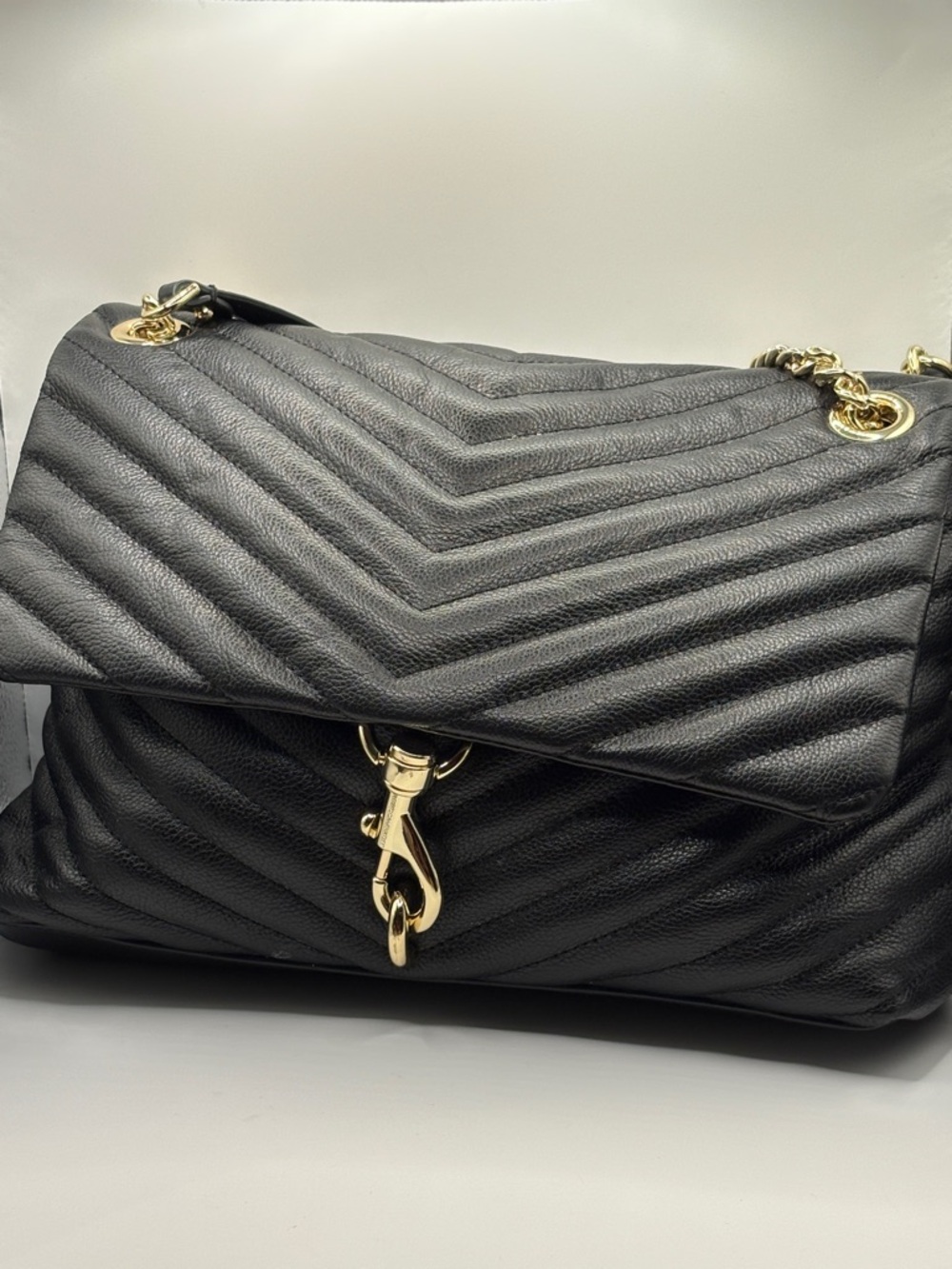 Rebecca Minkoff Black Quilted Shoulder Bag with Gold Hardware Chevron - Picture 5 of 11
